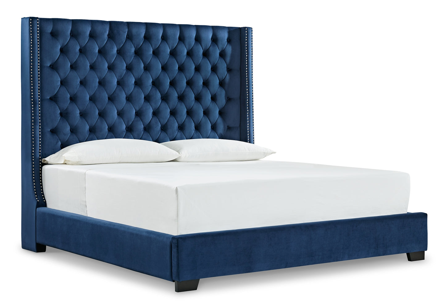 Coralayne King Upholstered Bed with Dresser