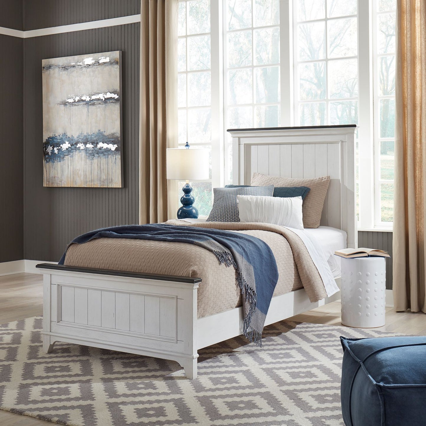 Allyson Park - Twin Panel Bed